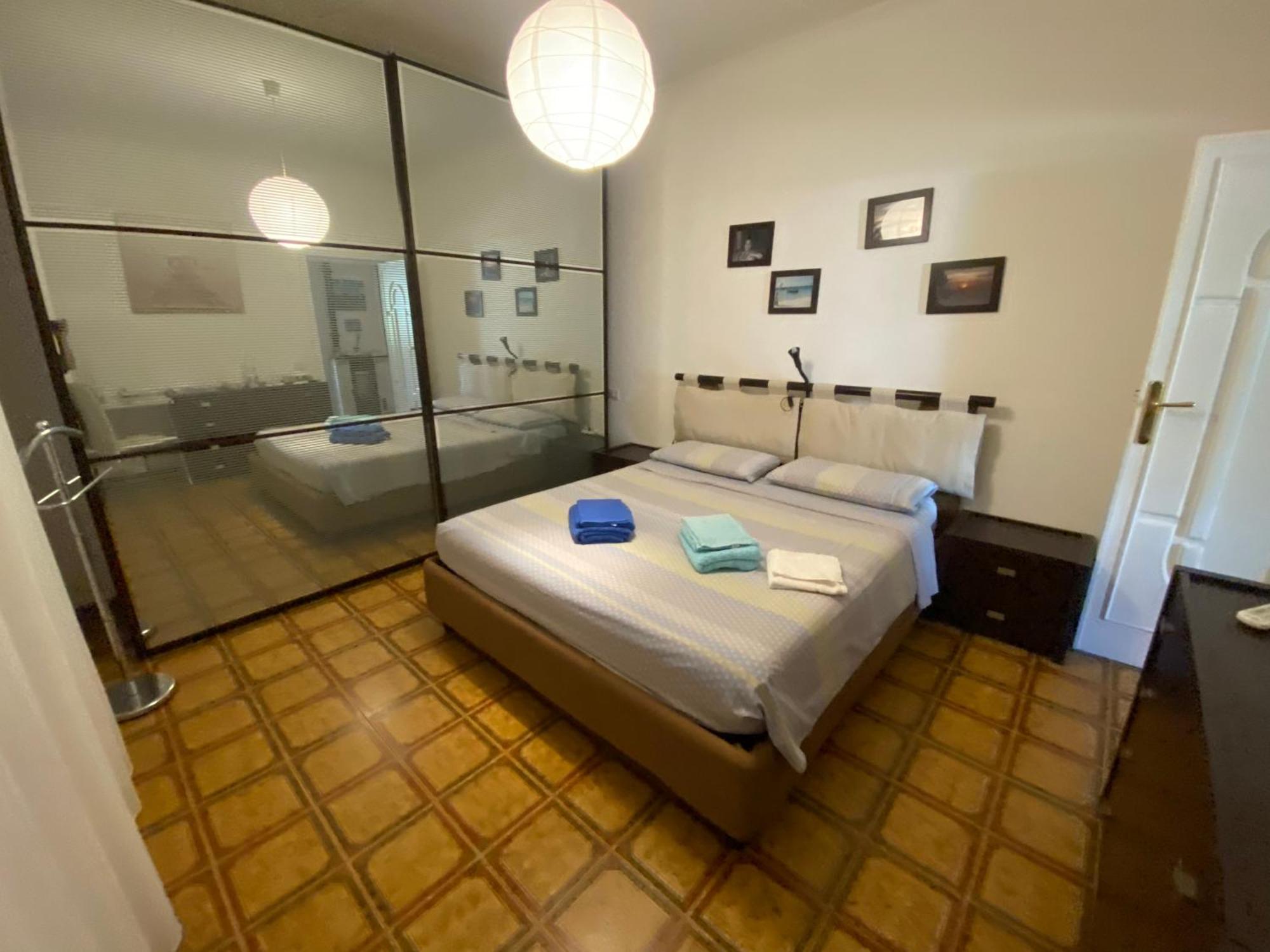 オルビアA Casa Da Mari Stanza Privata Bagno Condivisoアパートメント エクステリア 写真