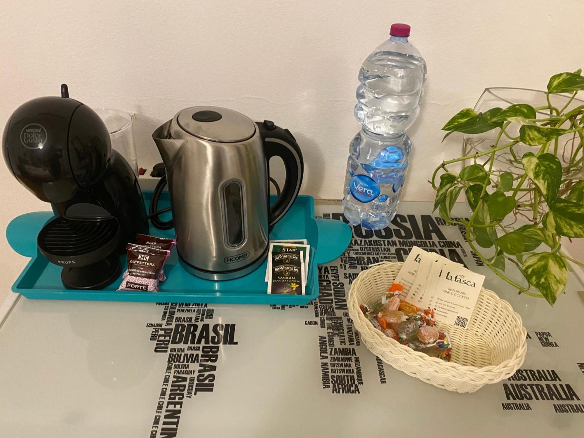 オルビアA Casa Da Mari Stanza Privata Bagno Condivisoアパートメント エクステリア 写真